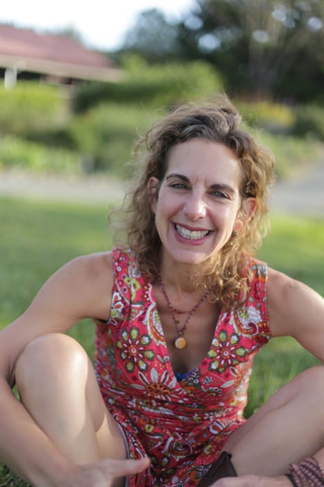 laurie_smiling_700