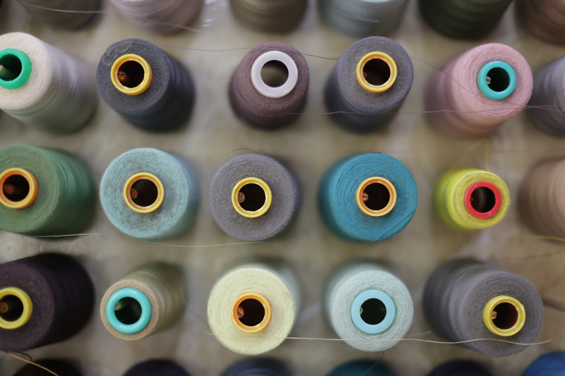yellow_spool_right_800